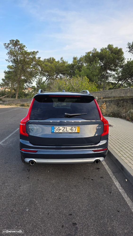 Volvo XC 90 2.0 D4 Momentum - 4