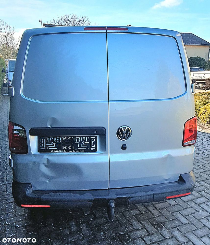 Volkswagen Transporter - 4