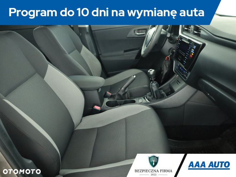 Toyota Auris - 8