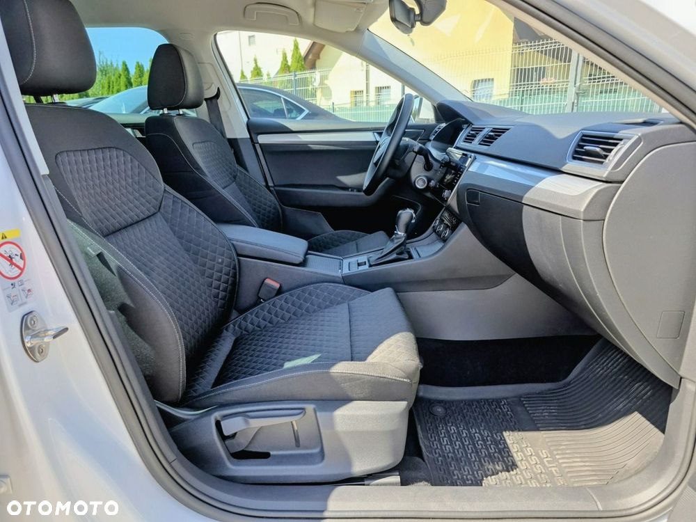 Skoda Superb 2.0 TDI Ambition DSG7 - 15