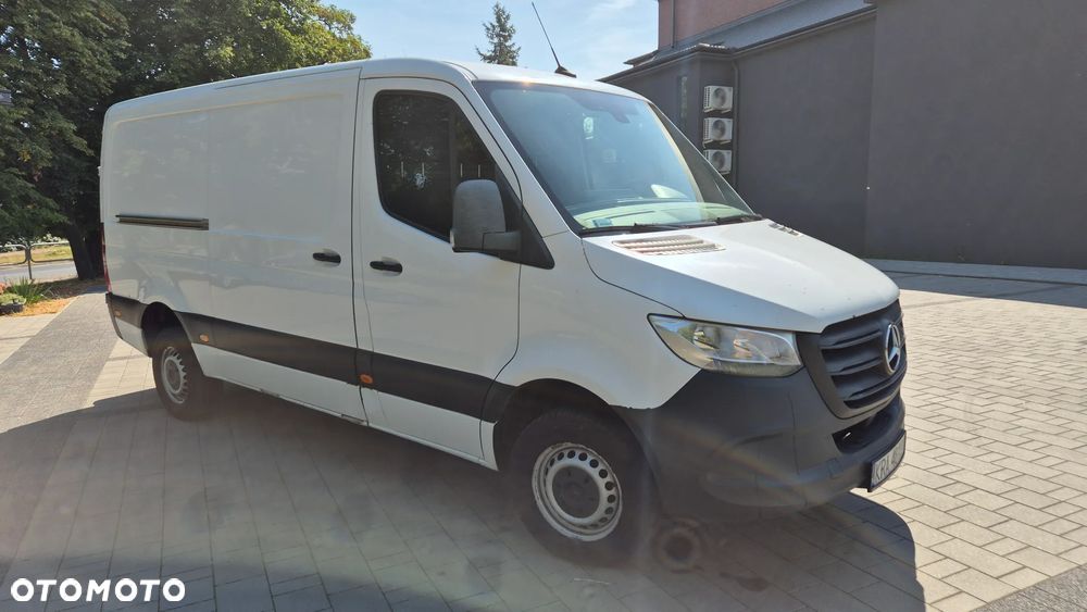 Mercedes-Benz SPRINTER - 1