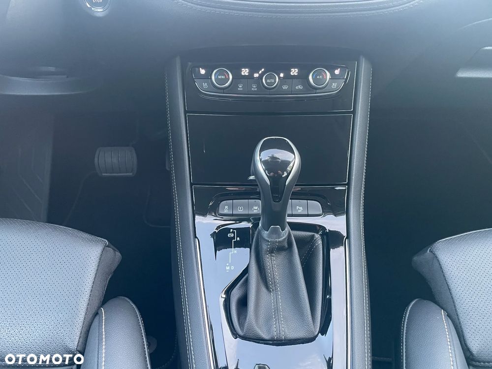 Opel Grandland X 2.0 D Start/Stop Automatik Business Innovation - 24