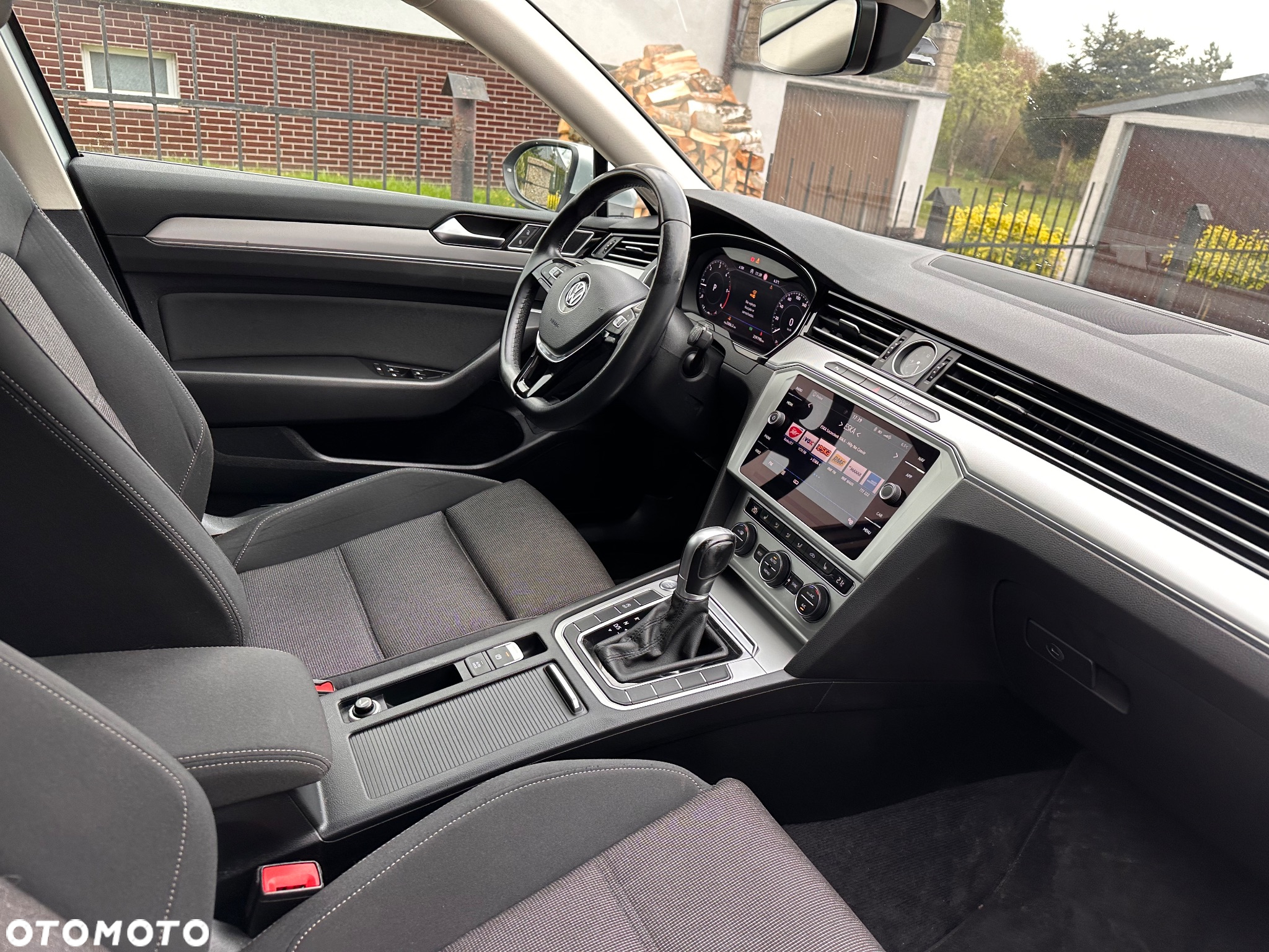 Volkswagen Passat Variant 2.0 TDI DSG (BlueMotion Technology) Highline - 17