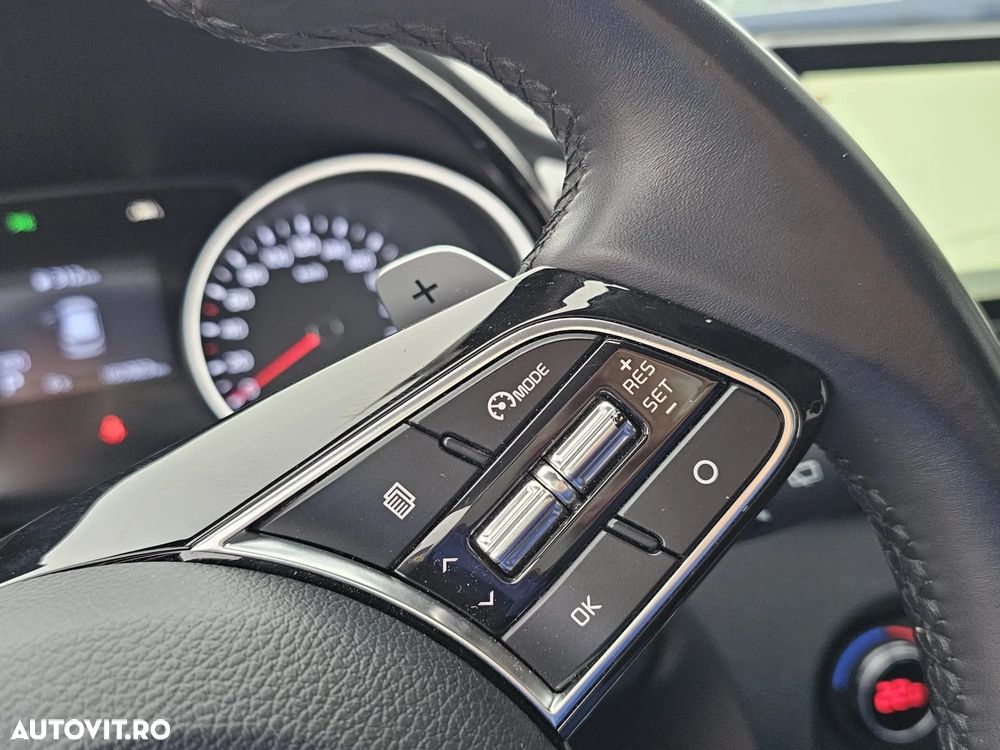 Kia Ceed SW 1.6 CRDi (48V Mild-Hybrid) DCT7 Platinum - 23