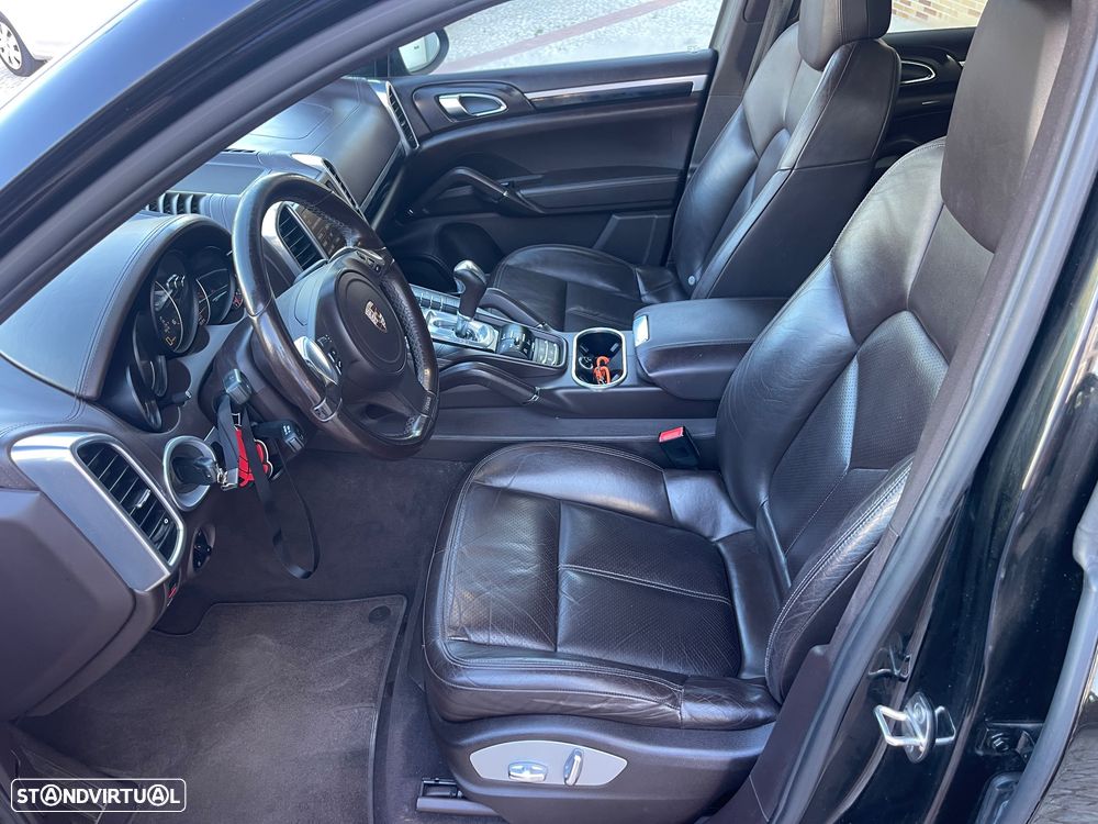 Porsche Cayenne 3.0 V6 - 9