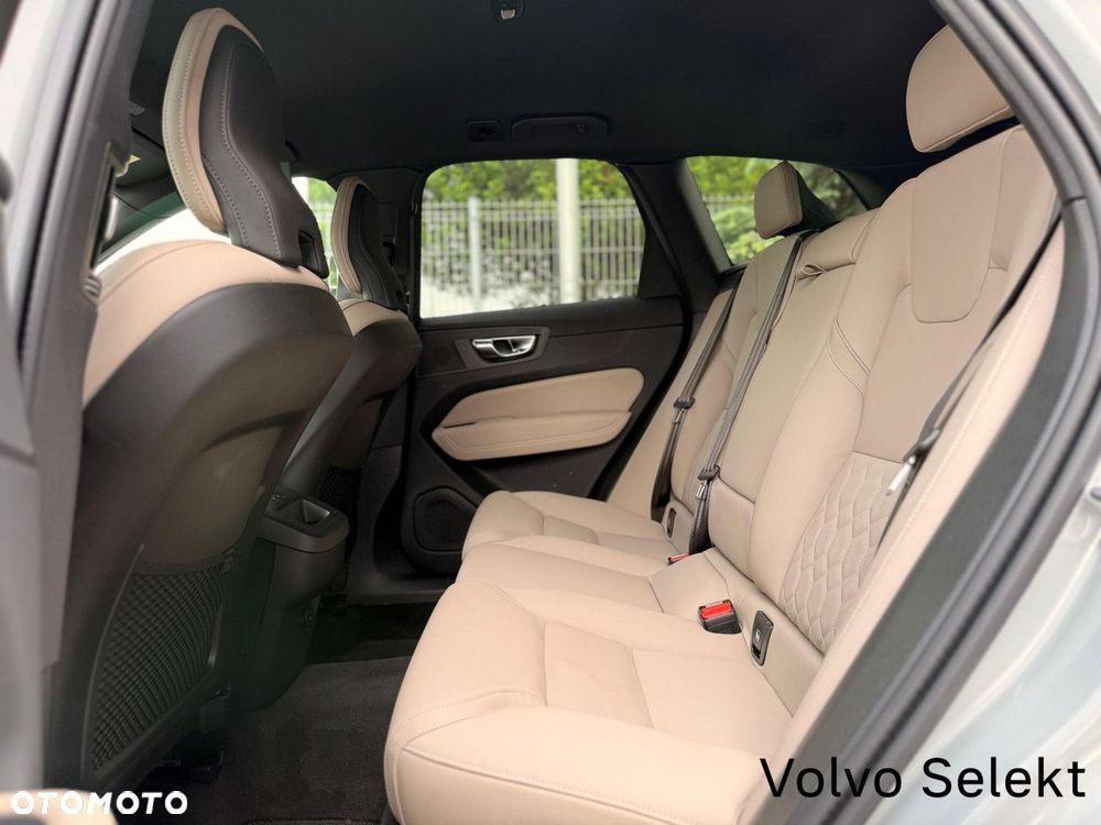 Volvo XC 60 - 18