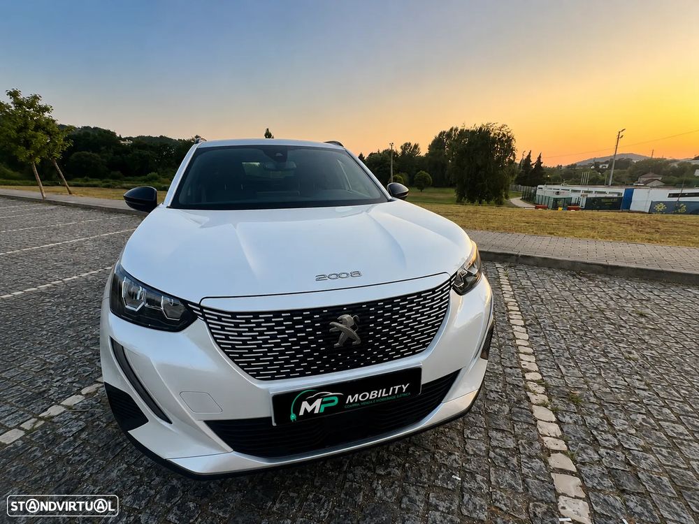 Peugeot e-2008 - 10