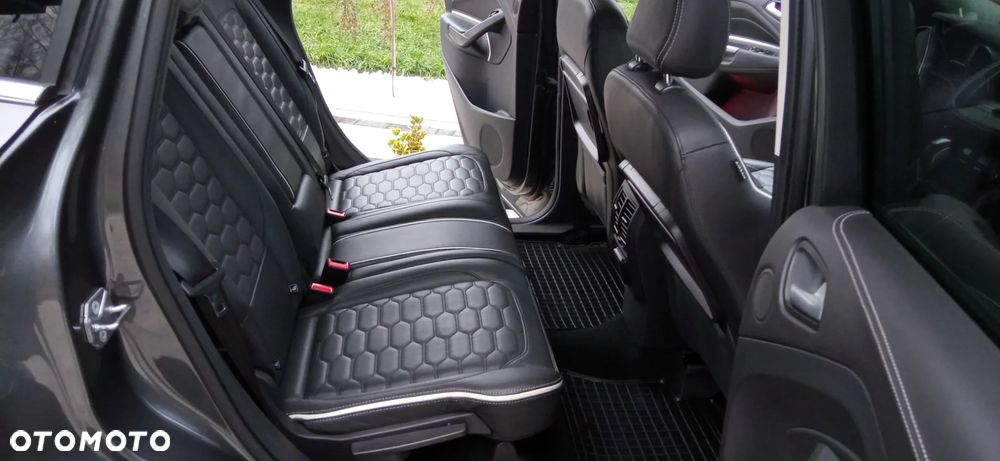 Ford Kuga 2.0 TDCi 4x4 Vignale - 18