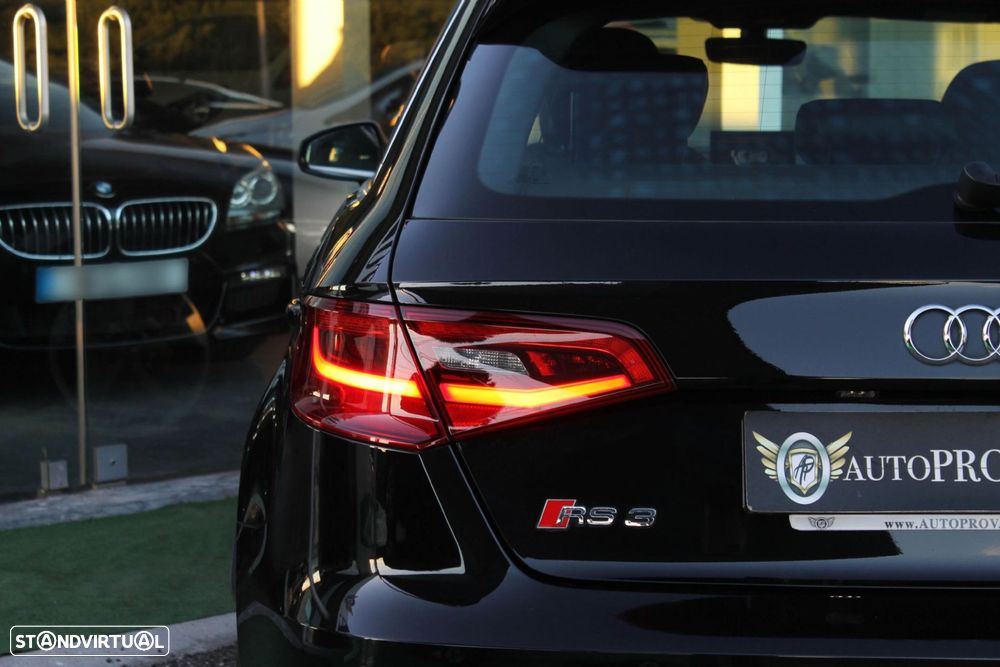 Audi RS3 Sportback 2.5 TFSI quattro S tronic - 31