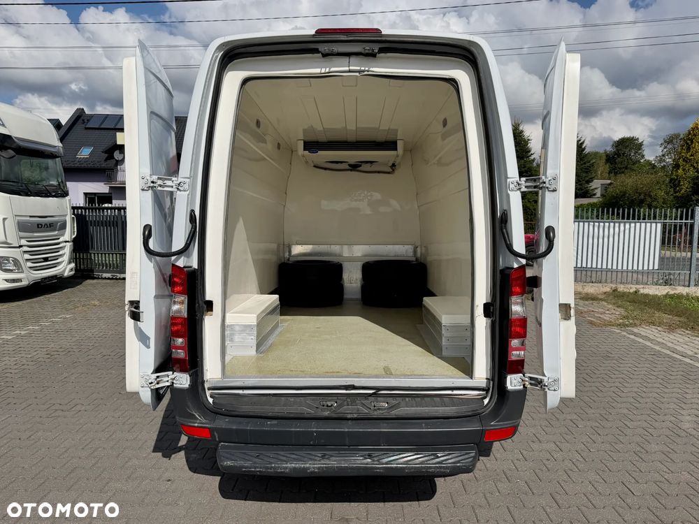 Mercedes-Benz SPRINTER 2.2 163KM / CHŁODNIA CARRIER / PIERWSZY WŁAŚCICIEL / SUPER STAN - 18