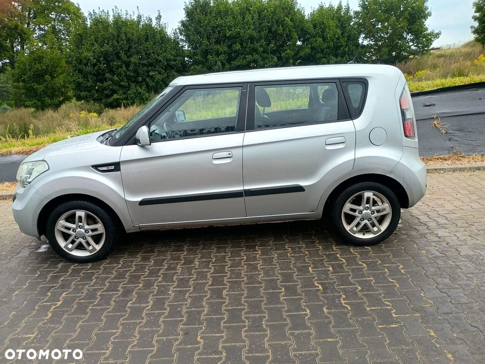 Kia Soul 1.6 CRDI M - 3