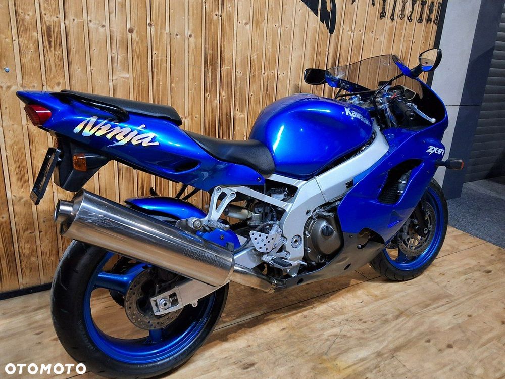 Kawasaki Ninja - 11