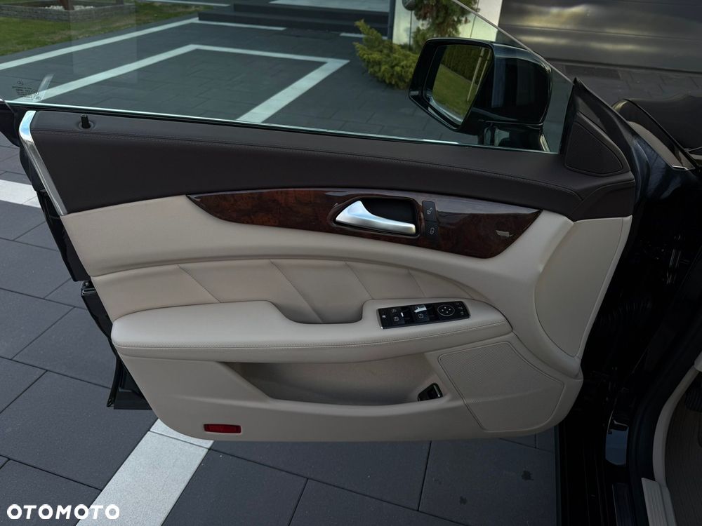 Mercedes-Benz CLS 350 BlueTEC 4Matic 7G-TRONIC - 15