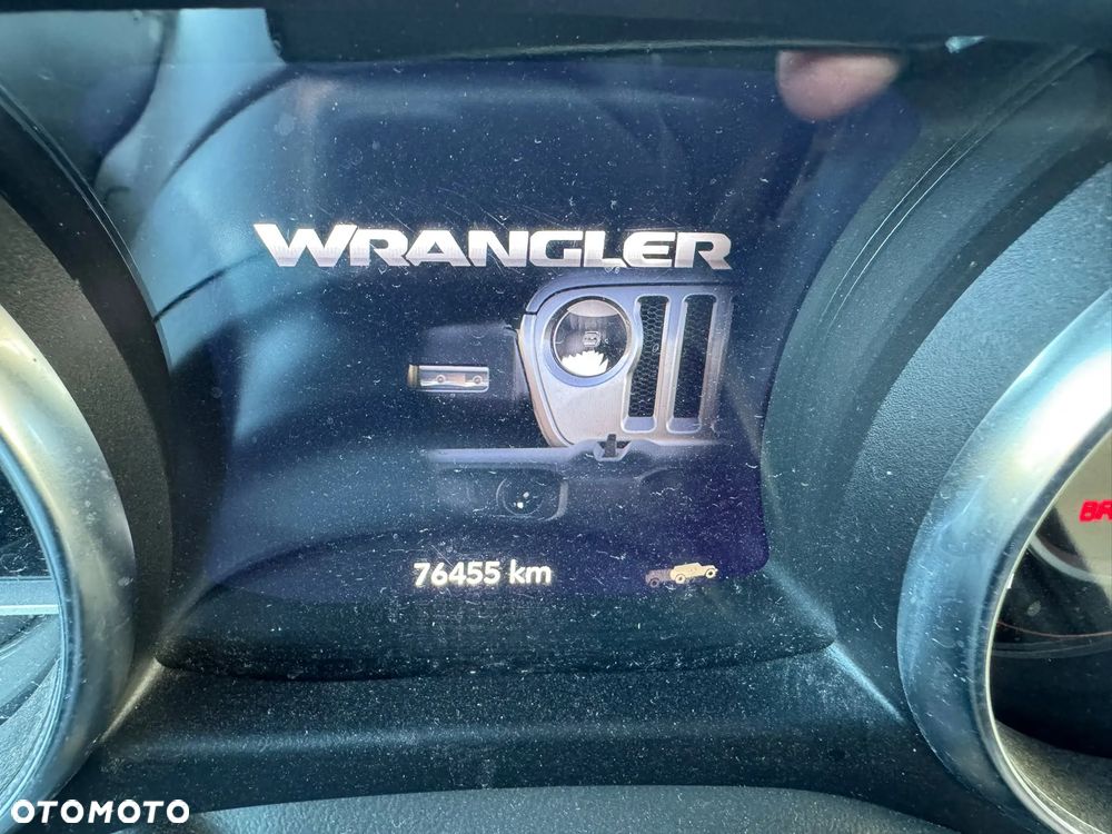 Jeep Wrangler - 14