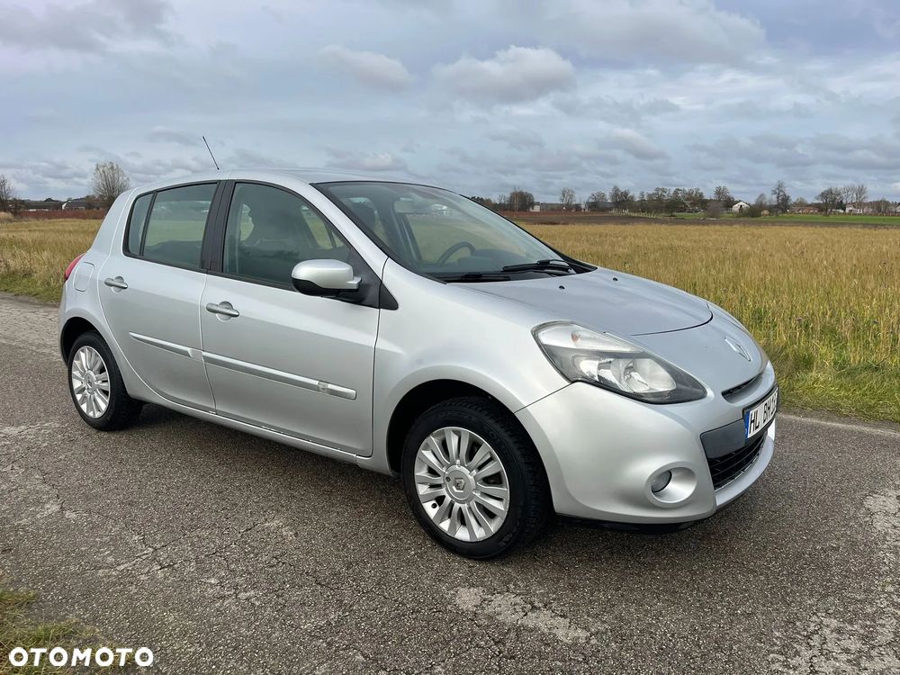 Renault Clio 1.2 16V 75 Dynamique - 21