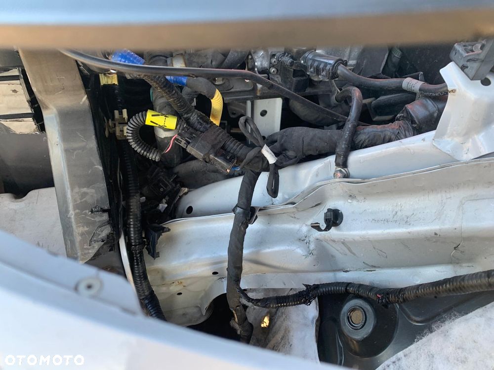 Hyundai Santa Fe 1.6 HEV 2WD 6-Sitzer Signature - 15