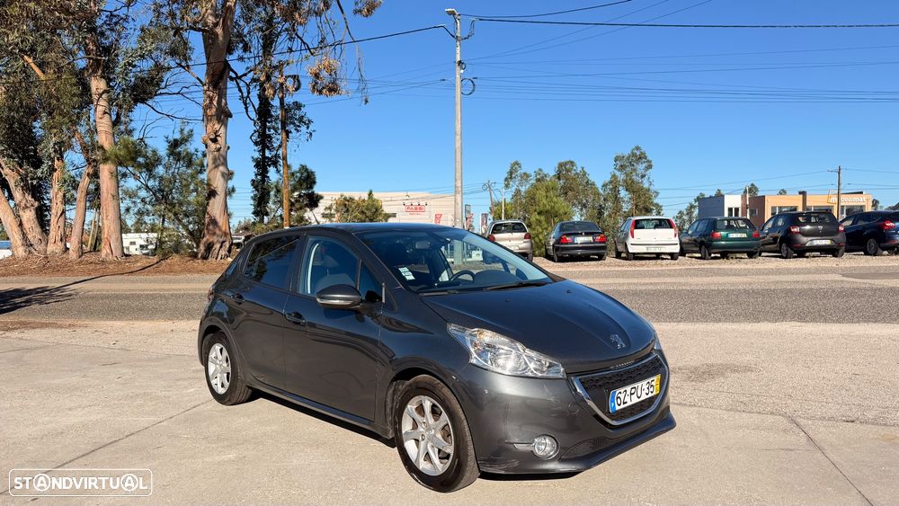 Peugeot 208 1.2 PureTech Style - 11