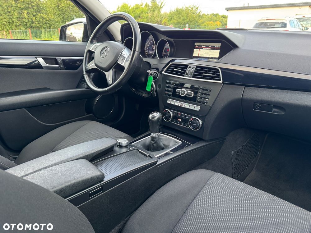 Mercedes-Benz Klasa C 200 CDI Edition - 5