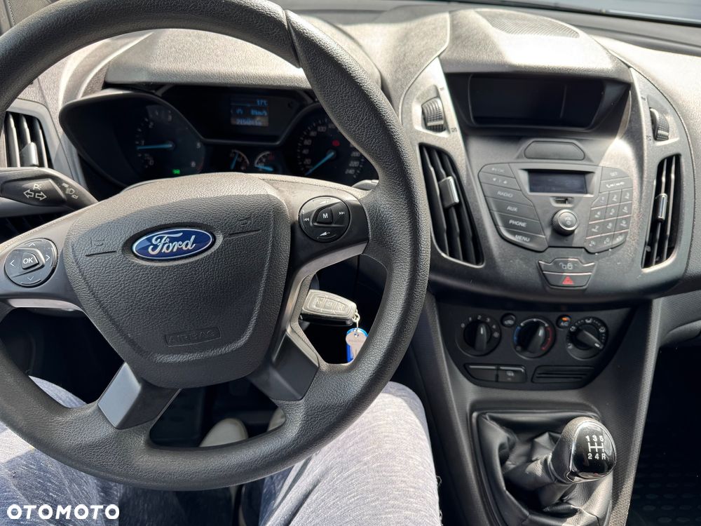 Ford Transit Connect - 11