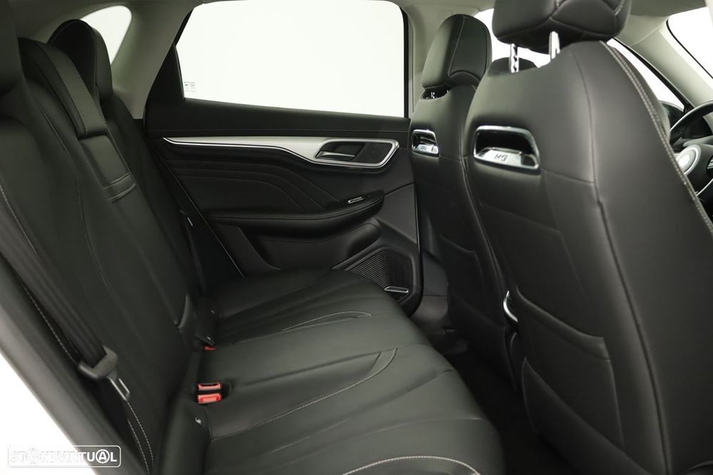 MG Marvel R 70 kWh Luxury - 24