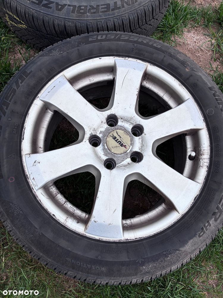 Alufelgi z oponami zimowymi 205/55 R16 - 2