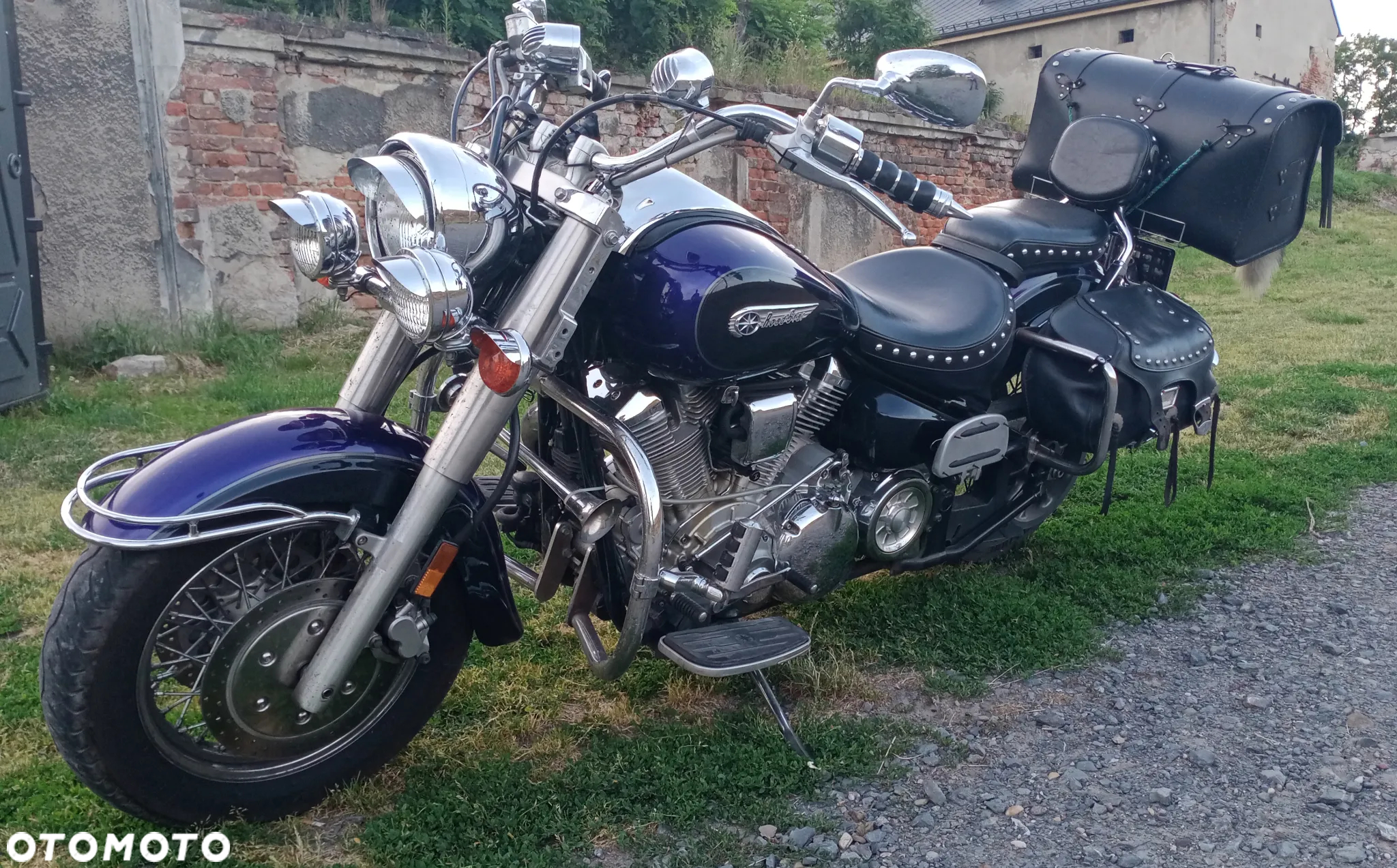 Yamaha Road Star - 8