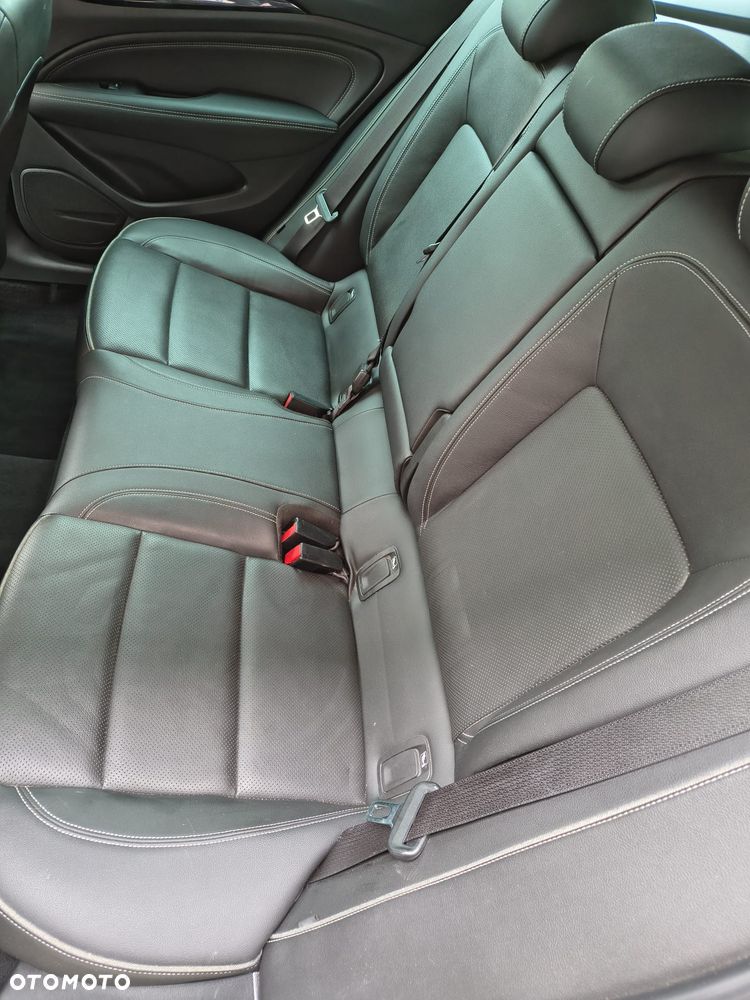 Opel Insignia 1.5 T Innovation S&S - 12