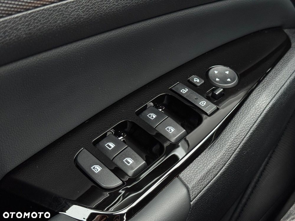 Kia Sportage 1.6 T-GDI HEV Business Line 4WD - 35