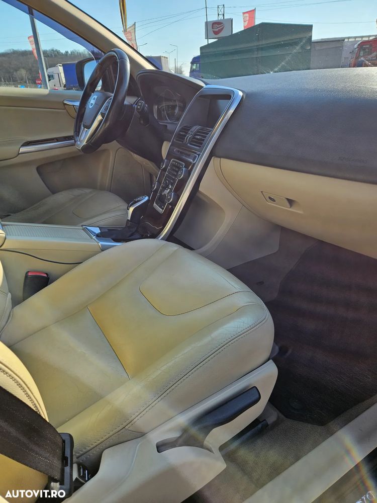 Volvo XC 60 D4 VEA Start-Stop Kinetic - 12