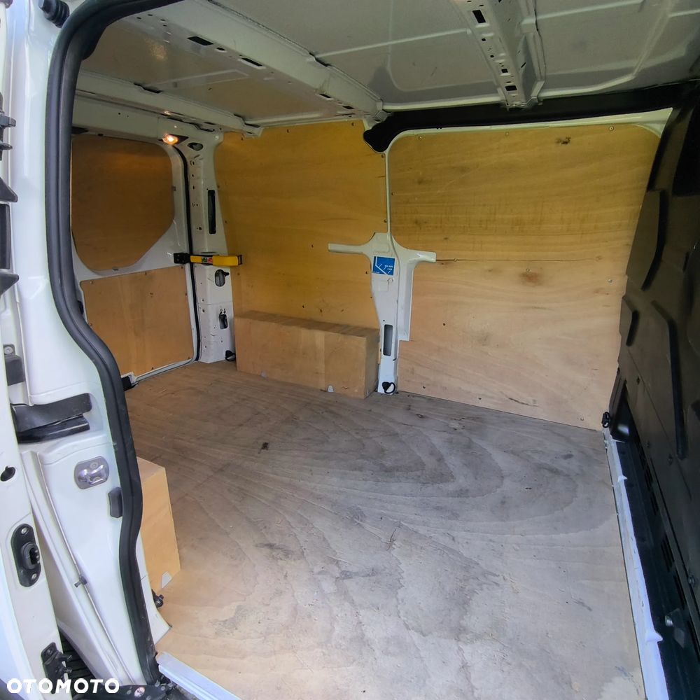 Ford Transit Custom - 15