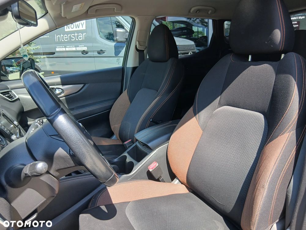 Nissan Qashqai 1.3 DIG-T N-Motion - 9