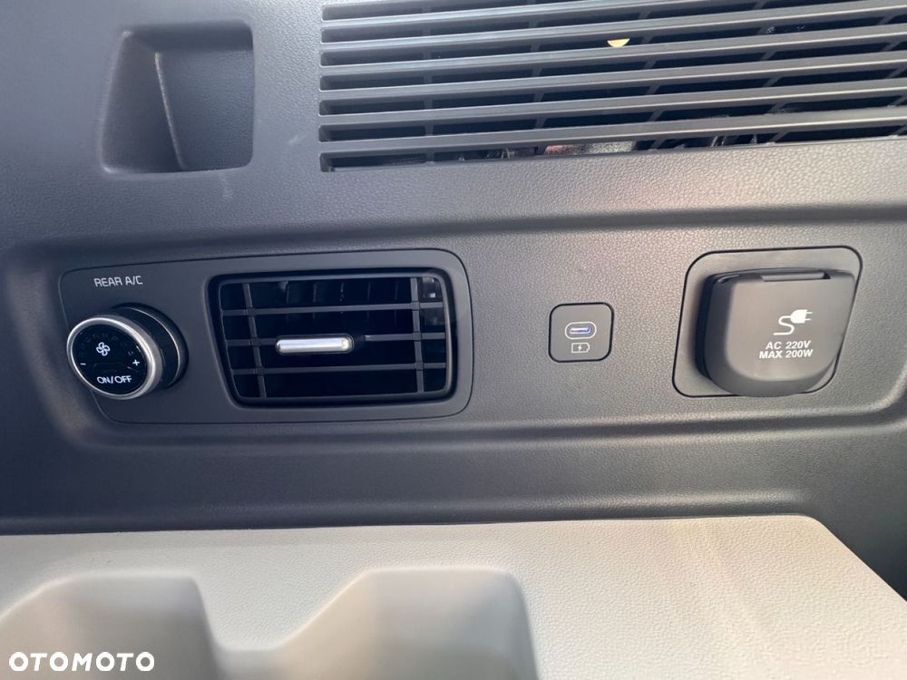 Hyundai Santa Fe - 23