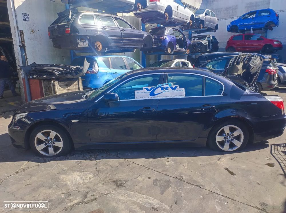 BMW E60 520D - Viatura para Peças - 2