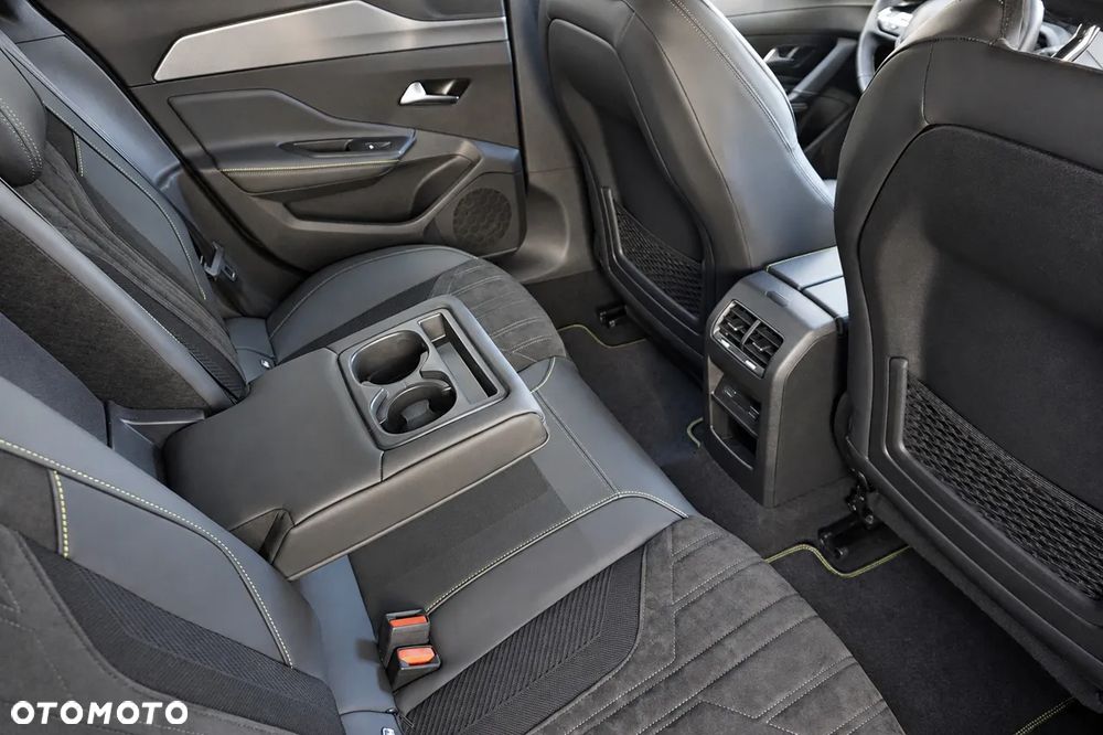 Peugeot 308 1.2 PureTech GT S&S EAT8 - 35