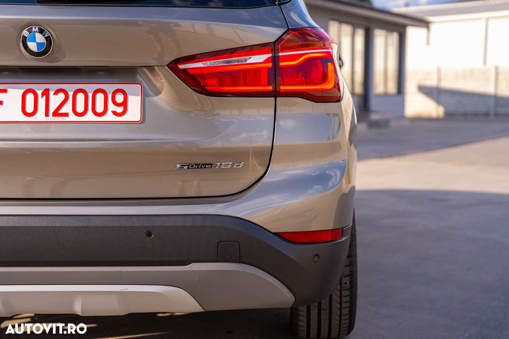BMW X1 - 10