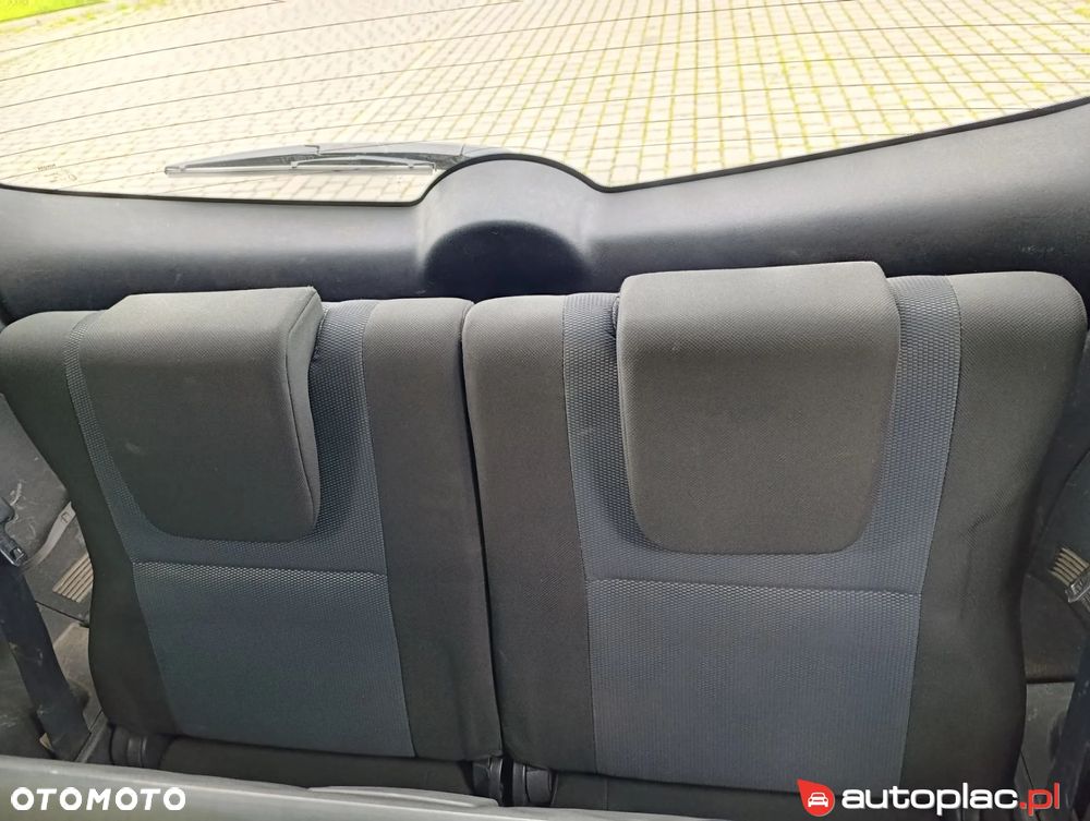 Toyota Corolla Verso 2.0 D-4D Prestige - 18