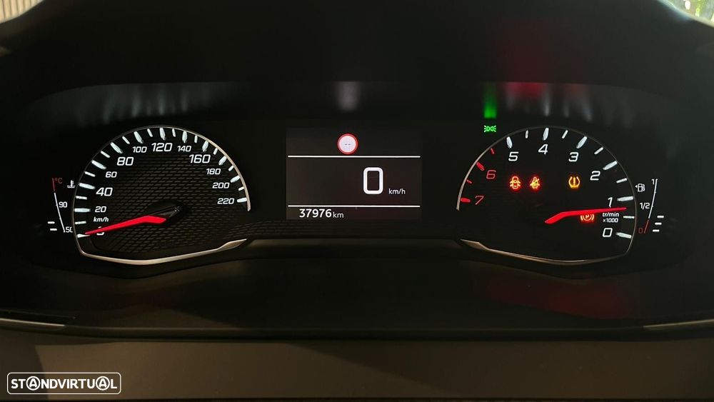 Peugeot 208 1.2 PureTech Active Pack - 8