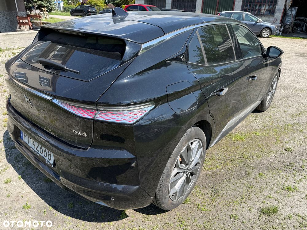 DS Automobiles DS 4 1.2 PureTech Performance Line + - 19