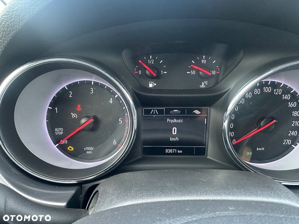 Opel Astra - 10