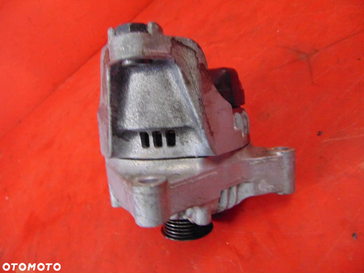 BMW 2 F46 Gran Tourer F45 F48 2.0 D MINI ALTERNATOR 7640131 - 5
