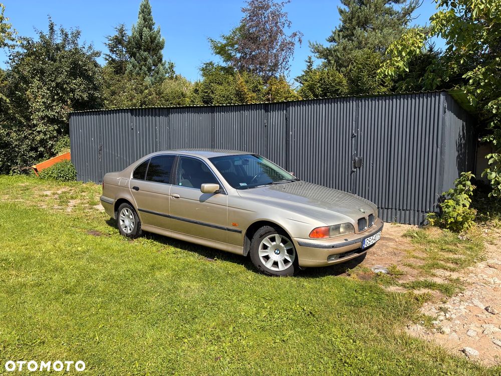 BMW Seria 5 - 1