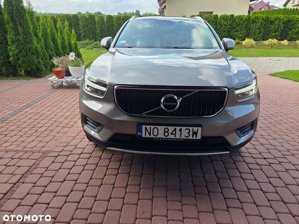 Volvo XC 40 T3 Momentum Pro - 3
