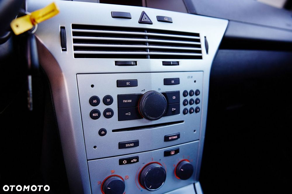 Opel Astra - 21