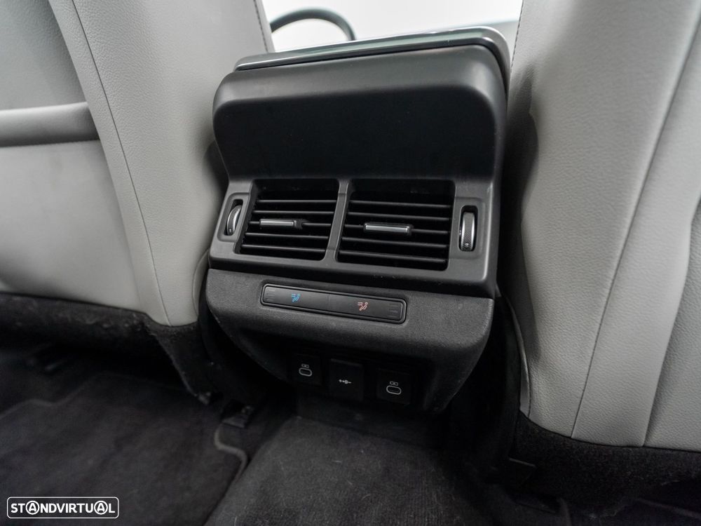 Land Rover Range Rover Evoque 1.5 P300e AWD R-Dynamic S Auto - 43