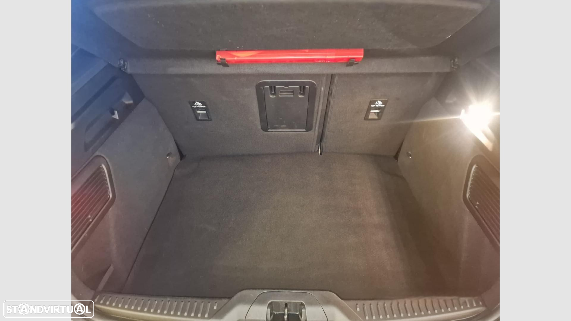 Ford Focus - 7