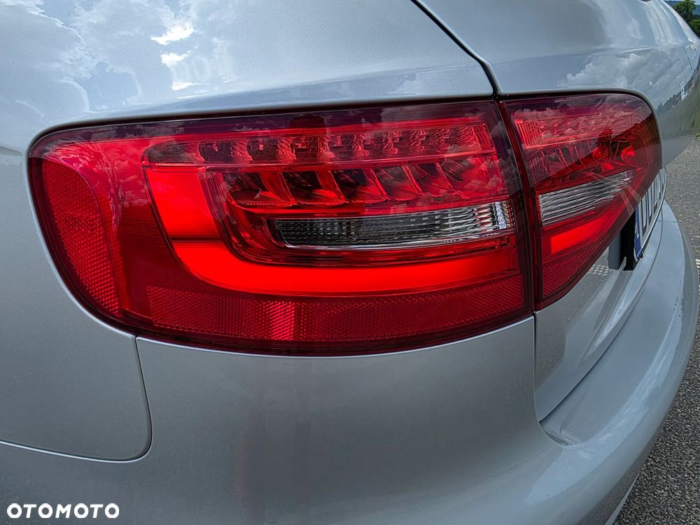 Audi A4 Avant - 12