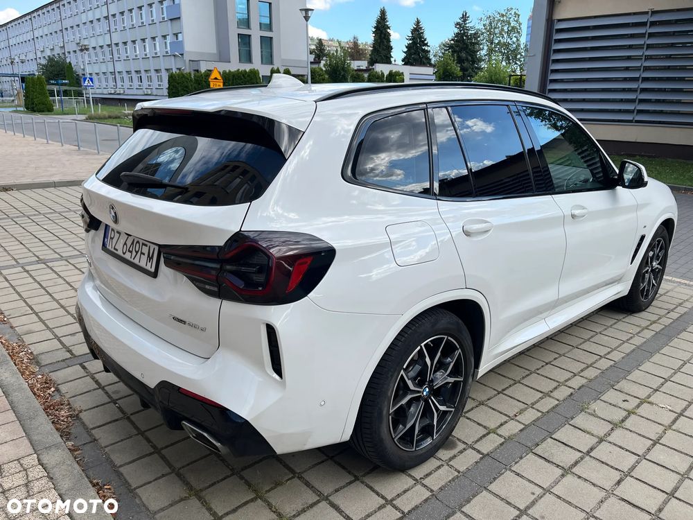 BMW X3 xDrive20d - 11