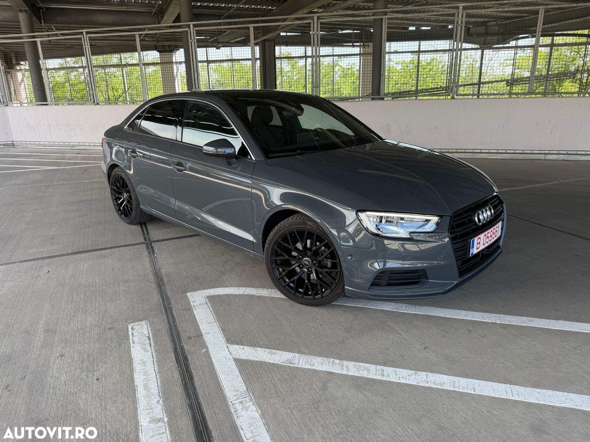 Audi A3 35 TFSI cylinder on demand Limousine S tronic sport - 1