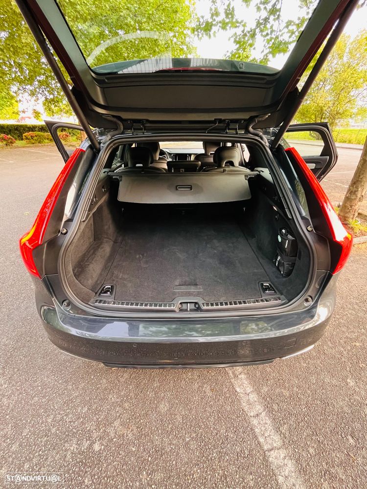 Volvo V90 2.0 T8 R-Design AWD Geartronic - 20