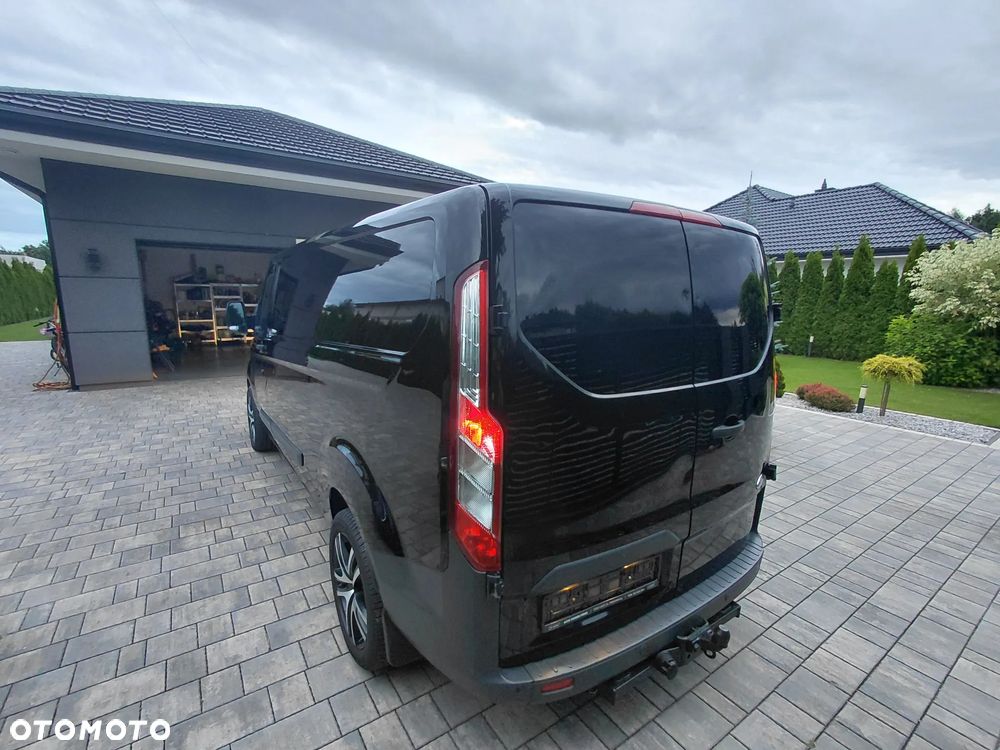 Ford Transit Custom - 32